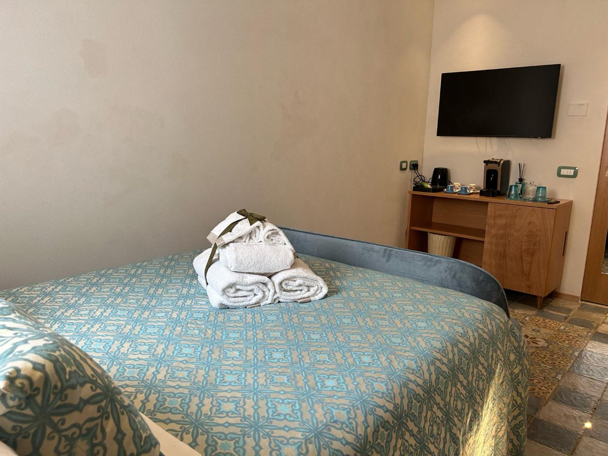 폴리나노 아마레 Trame Poesia Di Mare 2 B&B 외부 사진